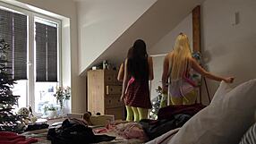 Non nude teen 18+s at home dancing like no tomorrow voyeur soft