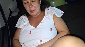 अरे, उबर ड्राइवर ने सड़क पर मुझे पेला और गर्म कम निगला