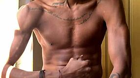 Ebony babe gets intense cumshot from handjob with well-hung oberon in bold action scene