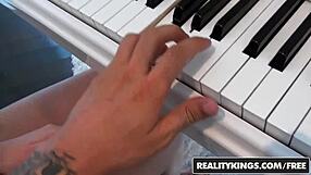 Realitykings Street Blowjobs With Ruby Steele And Tyler Steel