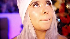 Yo, Valentina the Medellín slut needs cock every morning! 😜