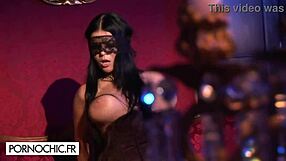 jade laroche blindfolded and open to new fantasies