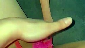 A girl from Chile masturbates and sends a video to me via WhatsApp
