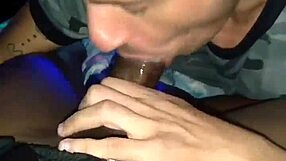 यार, सड़क पर मिले हट्टे-कट्टे काले स्टड के साथ धमाकेदार चुदाई