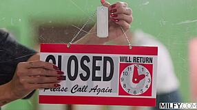 Yo, Audrey Hollander goes airtight in wild milfy redhead debut