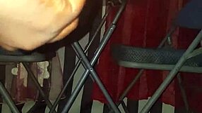 प्लांटेन या मिर्च, मैं पूरी तरह गीली हूँ और जोर से झड़ रही हूँ, उफ्फ