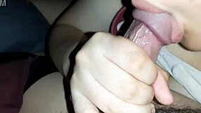 एशियन से कमाल का स्लॉपी ब्लोजॉब