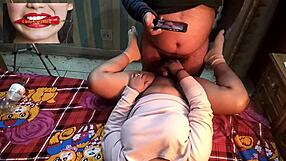 मैं इंडियन भाभी को जोर से चोद रहा हूँ, वाइल्ड मोन्स के साथ