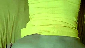 Gostosa in tight dress fucks until she gets cumshot