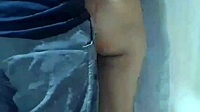 सेक्सी नौकरानी चिल्लाई जंगली गे एक्शन में