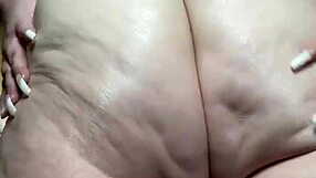 In this story, he cannot hide his big ass from the admirer