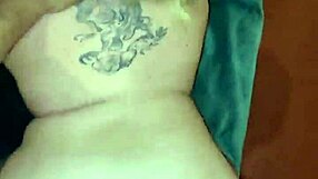 Beautiful blonde amateur deep throat and squirts