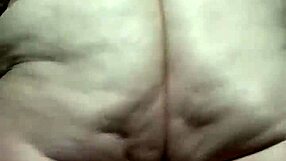 In this story, he cannot hide his big ass from the admirer