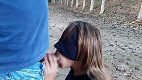 यादगार फील्ड ट्रिप डीपथ्रोट और एनल एक्शन के साथ खत्म