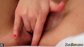 Kinky Babe Rubs Her Clit in Solo Fetish