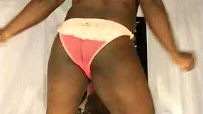 Watch this sexy shemale twerking her ass to the music.