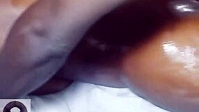 धोखेबाज गर्लफ्रेंड, मेरे बेस्ट फ्रेंड के लिए स्क्वर्ट कर रही हो, ये क्या किया?