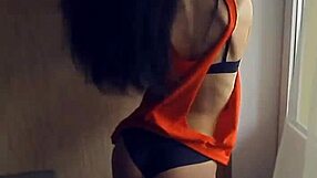 Teen Models Strip Nude in Wild Dancing Fashion Show