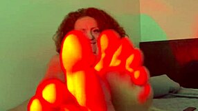 Submissa Gozando Amarrada No Pau Do Seu Dominador With Athletic Tattoo