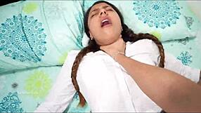 विश्वास नहीं होता, सौतेले भाई ने घर पर अकेले में मुझे ठोक दिया, दिल धड़कता है!