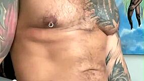 Muscular hunk's solo performance ends in a nasty climax