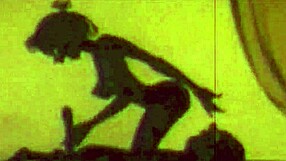 विंटेज सेक्सी चित्र लाता है रेट्रो मज़ा आपकी स्क्रीन पर