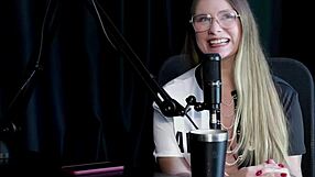 naty varga started as a model, then made hot sex videos, family was cool with it, and when she recorded with women 😏