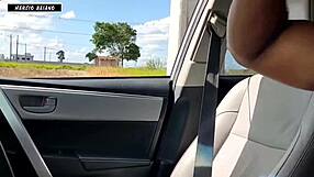 सड़क पर हॉट BBW देखी और अपना बड़ा लंड ऑफर किया