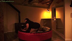Hardcore photoshoot with chubby her sister in doggy style