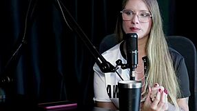 naty varga started as a model, then made hot sex videos, family was cool with it, and when she recorded with women 😏