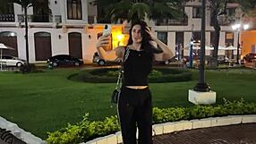 getting a blowjob in the restaurant? so risky and hot! 😏