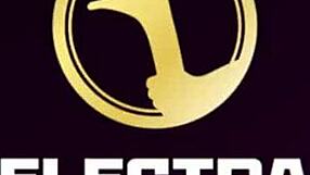 i saw two petite latinas chatting with stepfather.