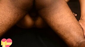 Dame duro papi, tear up my tight coño with that big rod now!