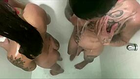 Ana Miller And Ktal Show Asses In Bath Exhibition