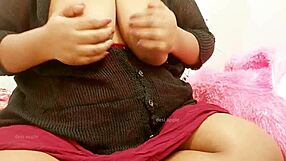 Indian woman with extra weight and big breast in porn video