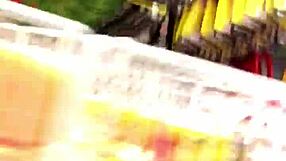 milf phat ass with hidden candid shots