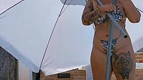 married woman with body stuck in big ass, husband watches