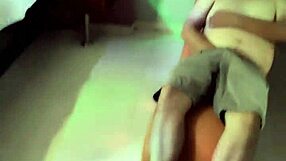 cariñosa visita cliente peruviana