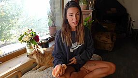 hey, wanna learn pussy licking with roxy fox in this hot tutorial?