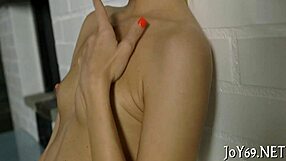 क्लोथ्ड