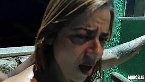 पट्रोआ ने मुझे ओवरटाइम के लिए बुलाया और मैंने उसकी गांड फाड़ दी!