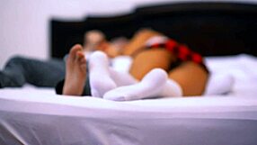 मैं रोक न सका जब शर्मीली लैटिना जवान 18+ को मेरे भाई के दोस्त ने मोटल में ड्रिल किया