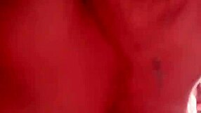 Mom's Perfect Ass Seeks a Strong Partner for Wild Fun