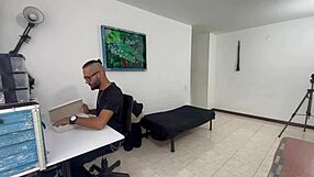 i watched sastre de medellín bang a hot venezuelan chick last night