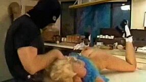 Housewife Mustang Sally goes all out in a hardcore scene