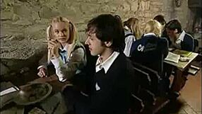 i'm an italian student playing maid in european roleplay