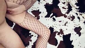 Fucking A Sexy Mature Bitch With Natural Tits