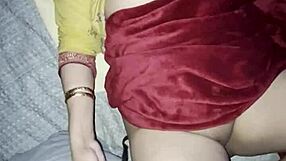 ugh, cuckold keeps tryin’ to get me but fails, me n hubby need that huge cock bad