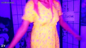 Amateur Ebony African Teen Flaunts Sexy Body for Horny Fans