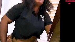 Big ass ebony beauty squirts in the kitchen with huge dick.